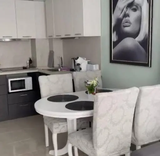 Admiral Plaza * Сонячний Берег