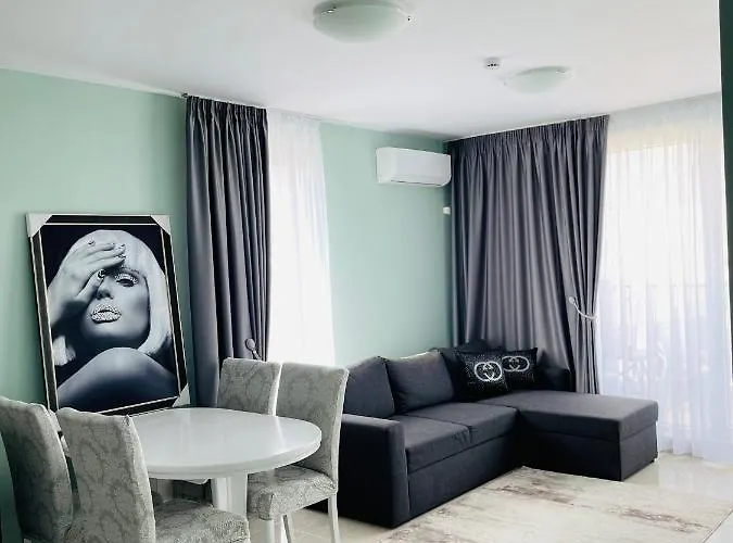 Admiral Plaza Apartmán Sluneční pobřeží